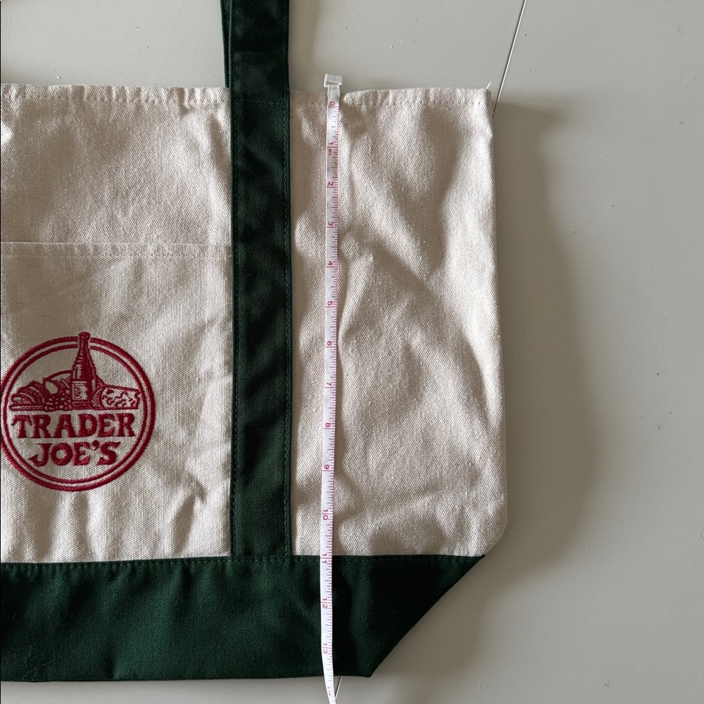 Trader Joe's Cream and Green Tote Bag - Picture 3 of 6
